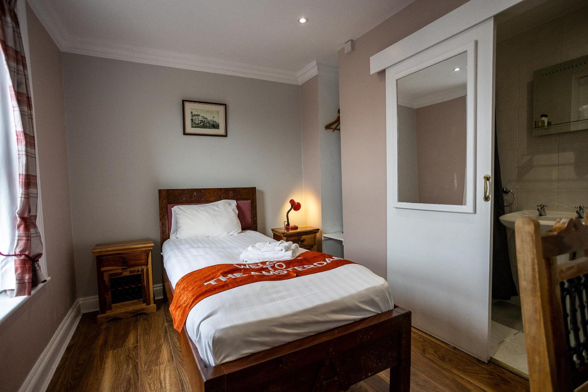 Amsterdam Hotel Brighton Seafront Exterior foto